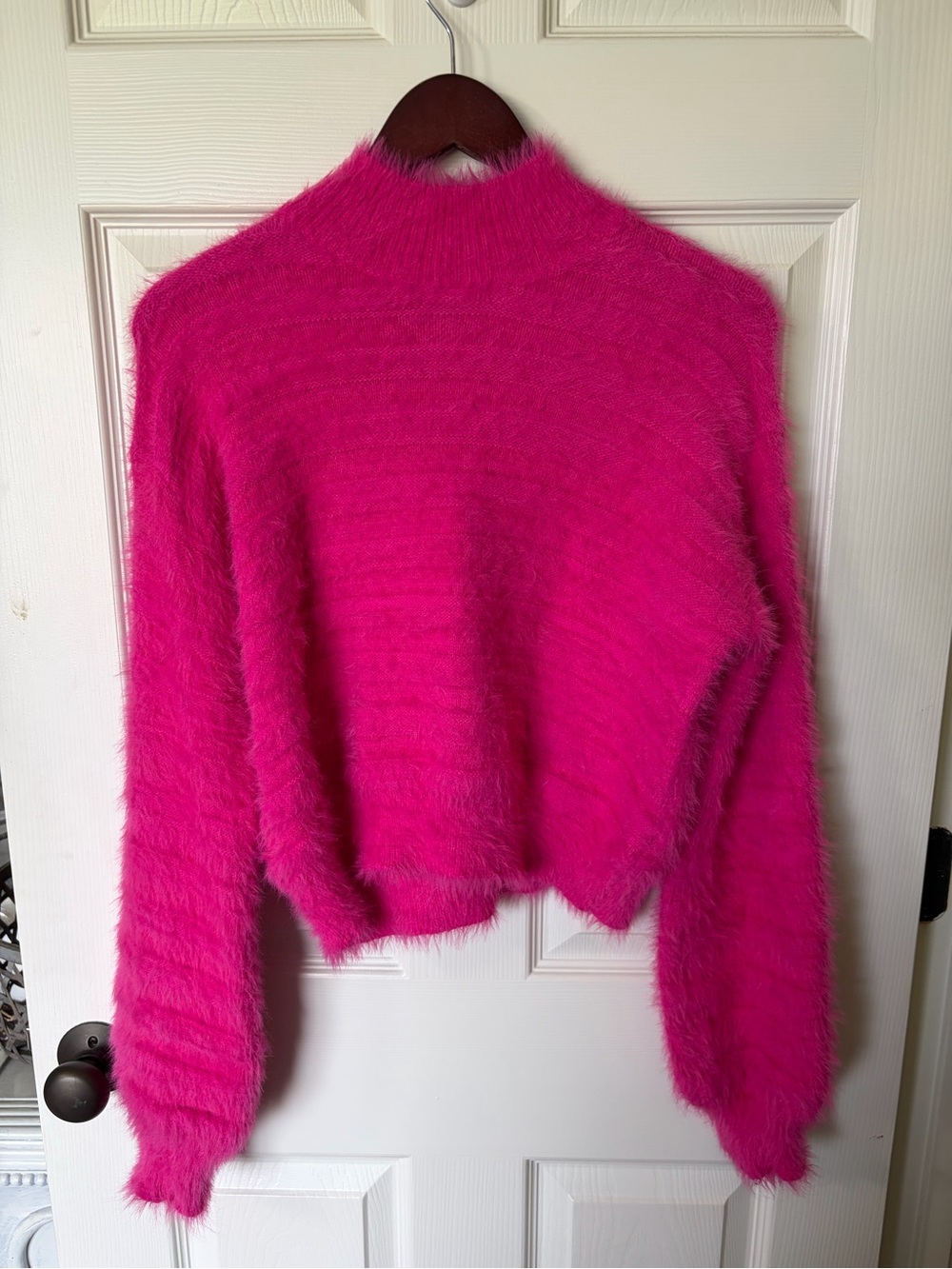 EUC Pants Store Medium Hot Pink Fuzzy Women's Sweater